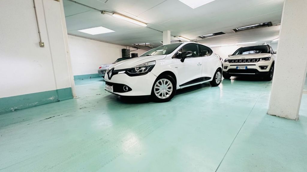 Image of Renault Clio