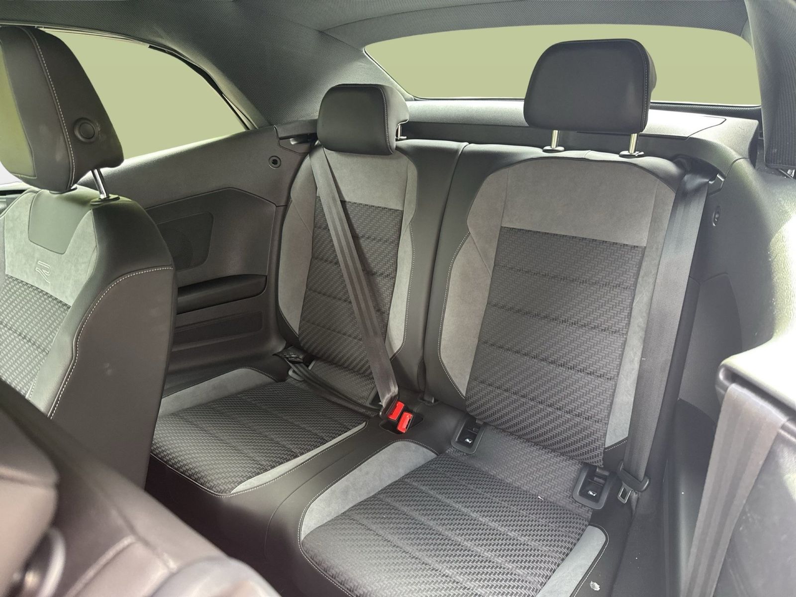 Volkswagen T-Roc - Bild 15