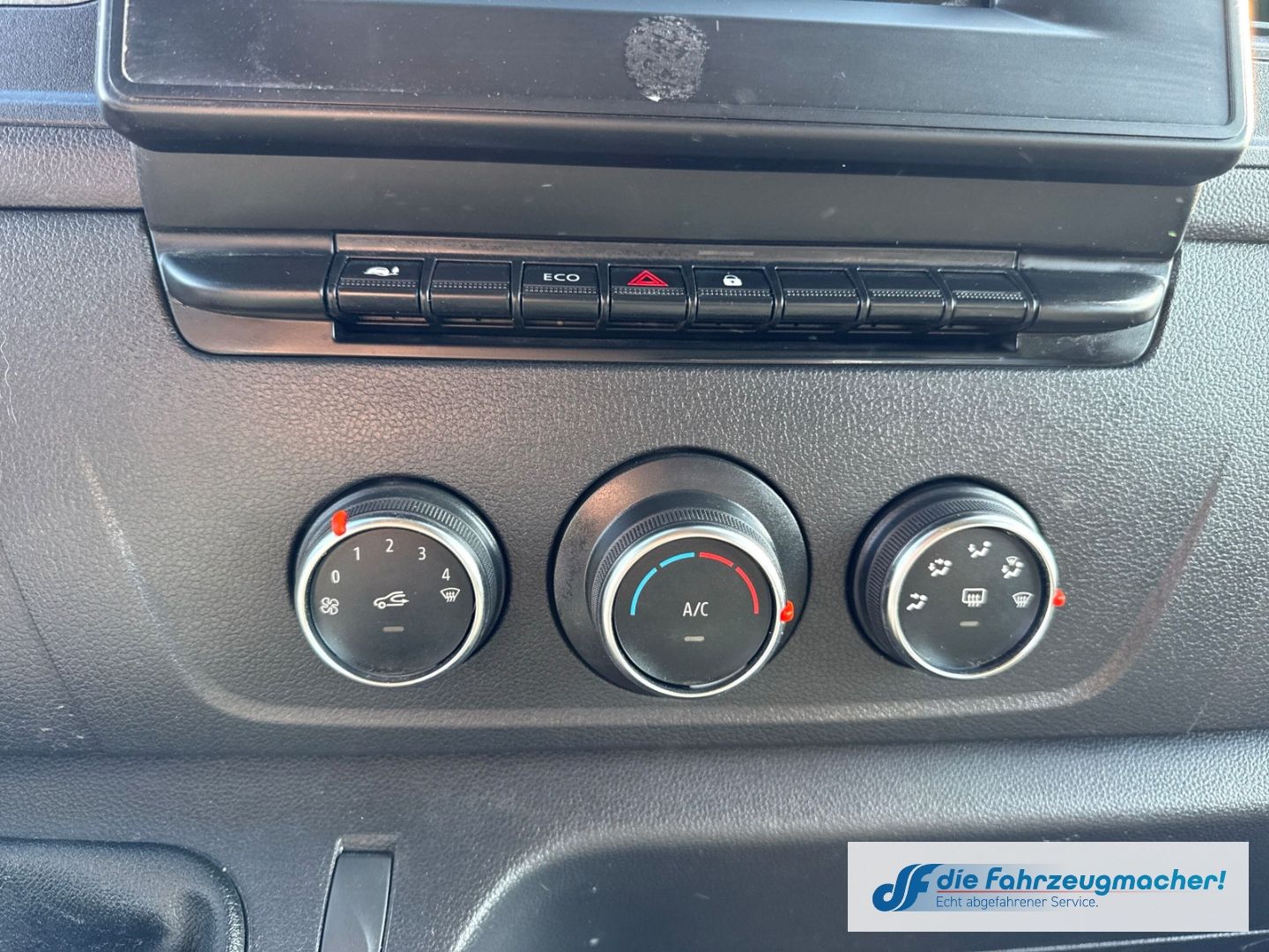 Fahrzeugabbildung Opel Movano B Kasten Kombi HKa L3H2 3,5t 2.3 CDTI Bit