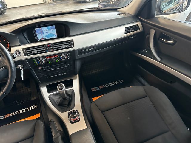 MYAUTOCENTER – Gebraucht- und Jahreswagen mit Werkstattservice in Pfaffenhofen BMW 320 *SERVICENEU*TEMPO*NAVI*KLIMAAUTO*AHK*