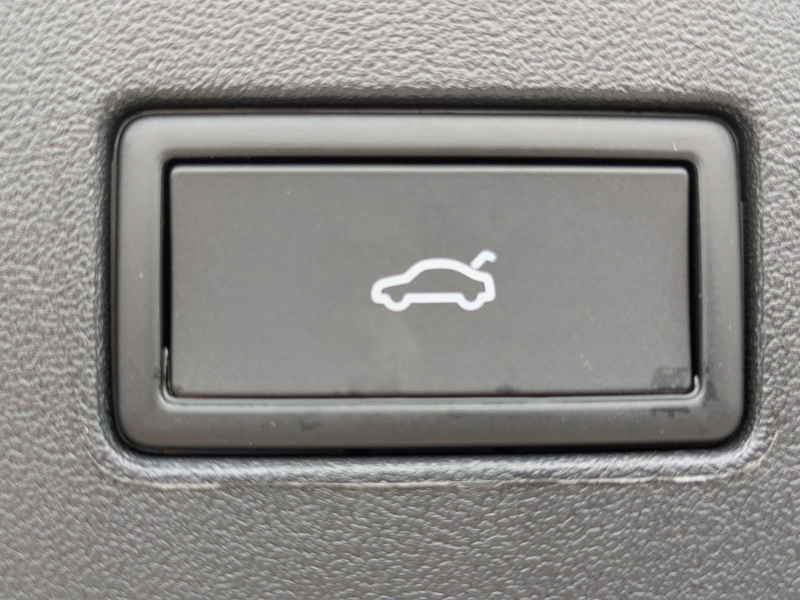 Fahrzeugabbildung Volkswagen Tayron 2.0 TDI 4M R-Line 7Si*MATRIX*AHK*PANO*HUD