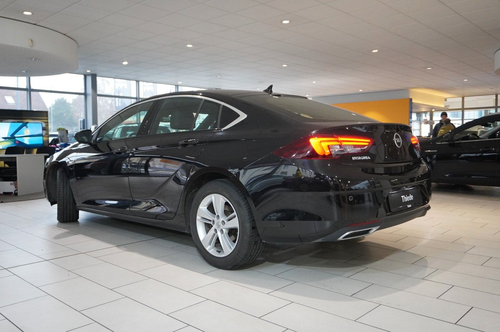 Fahrzeugabbildung Opel Insignia B GS 2.0D ELEGANCE NAVI/OPC/KAMERA/HUD