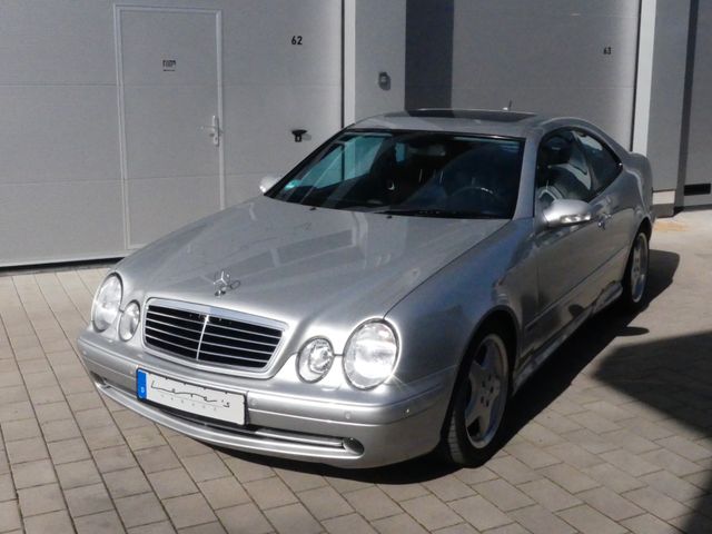 Mercedes-Benz CLK 55 AMG