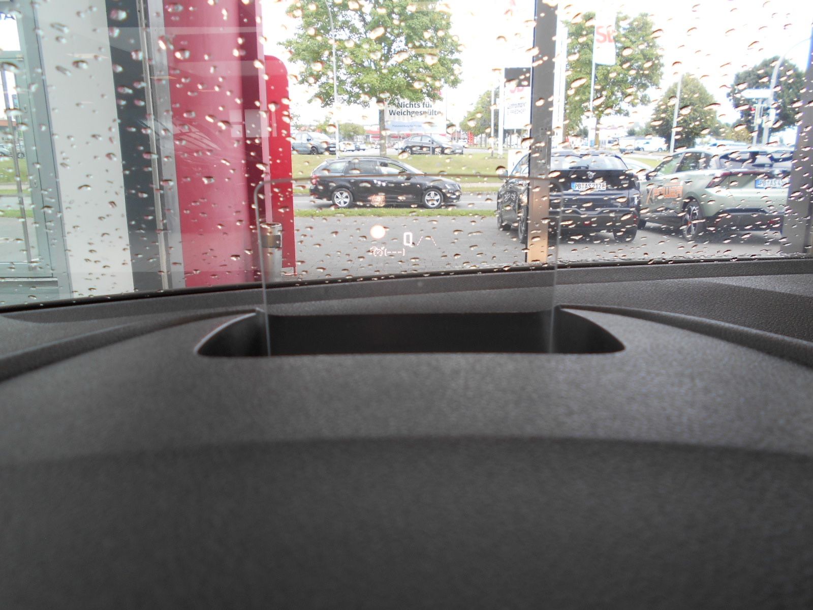 Fahrzeugabbildung Citroën Berlingo Shine M