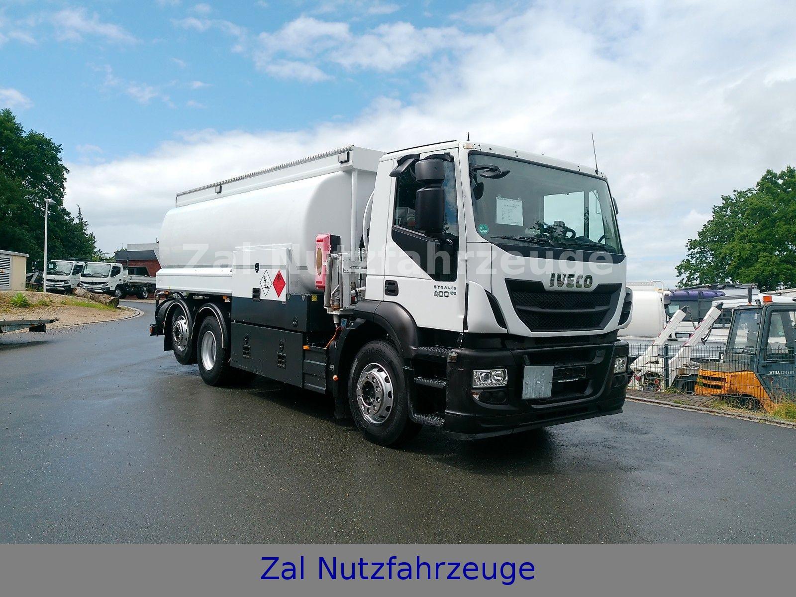 Iveco Magirus 400  Willig Aufbau Unten & Obenbefühlung