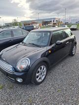 MINI MIN( ONE MINI ONE - MINI ONE in Freiburg