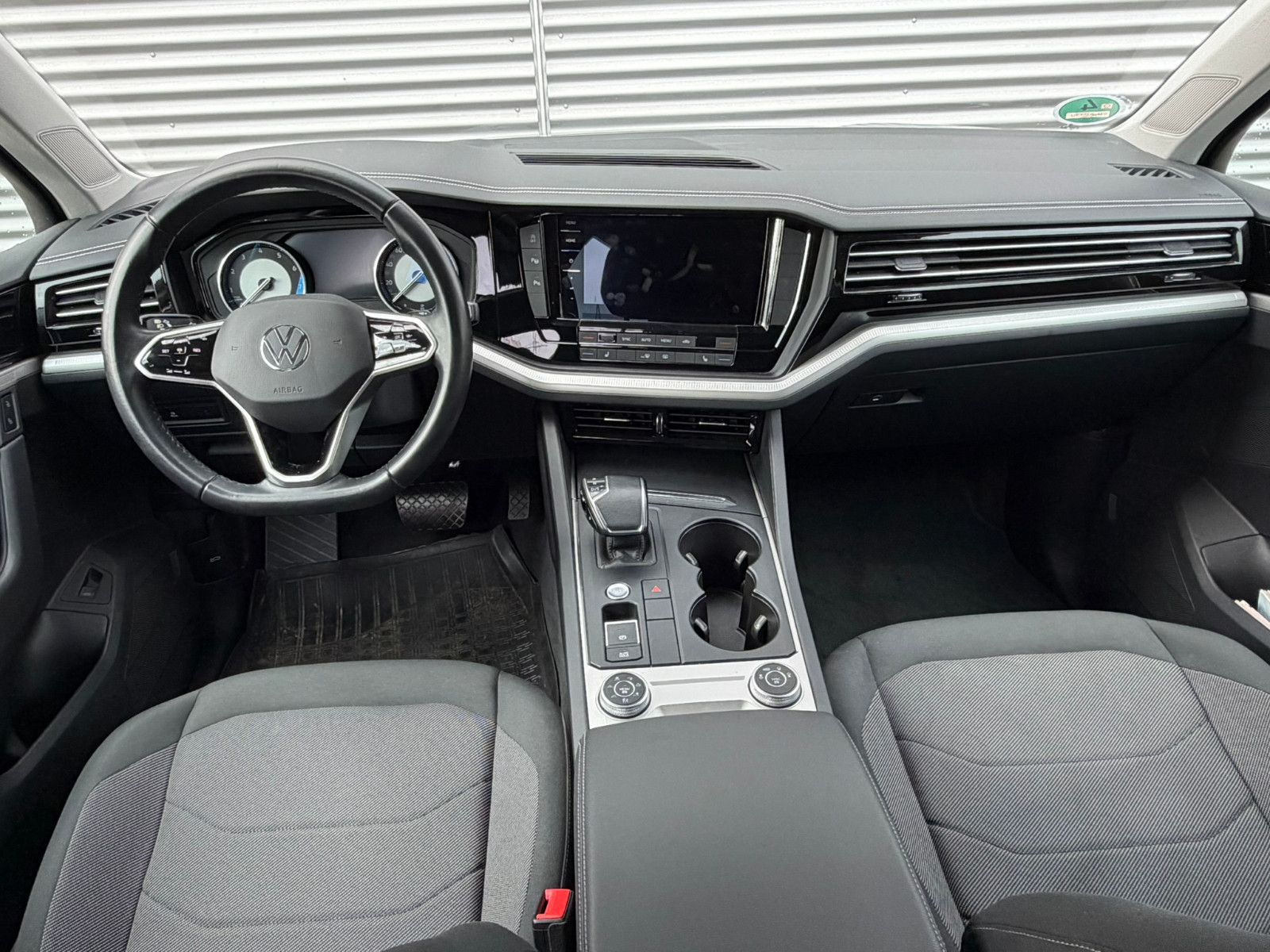 Fahrzeugabbildung Volkswagen Touareg Basis 4Motion