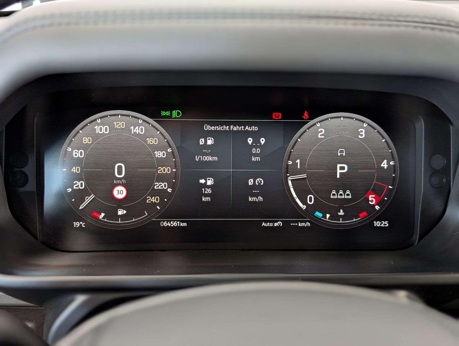 Vehicle image Land Rover Defender 110 D300 X BLACK AHK MATRIX 130.000 RRP