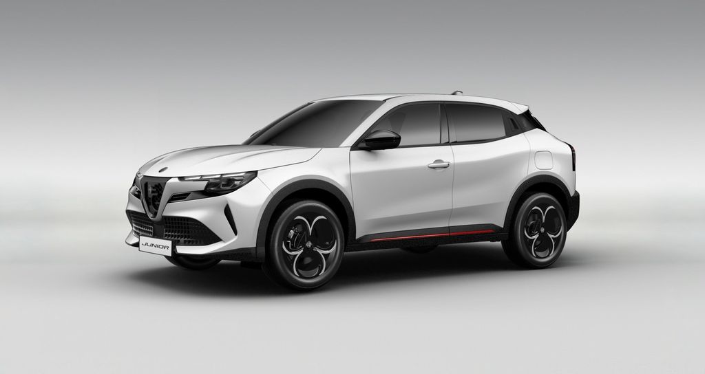 Alfa Romeo Junior Speciale e-DCT6 Ibrida