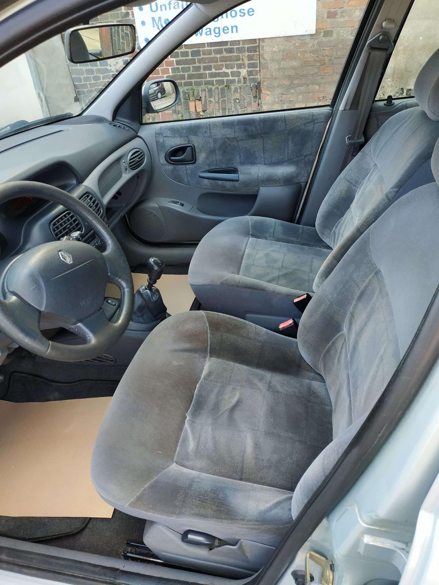 Megane Grandtour 1.4/ TÜV NEU/ Klima/ ALU – Bild 10