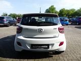 Hyundai i10 Sport - Hyundai: Sport