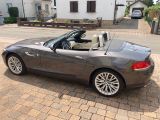 BMW Z4 sDrive30i - - BMW Z4 aus 2009: Roadster