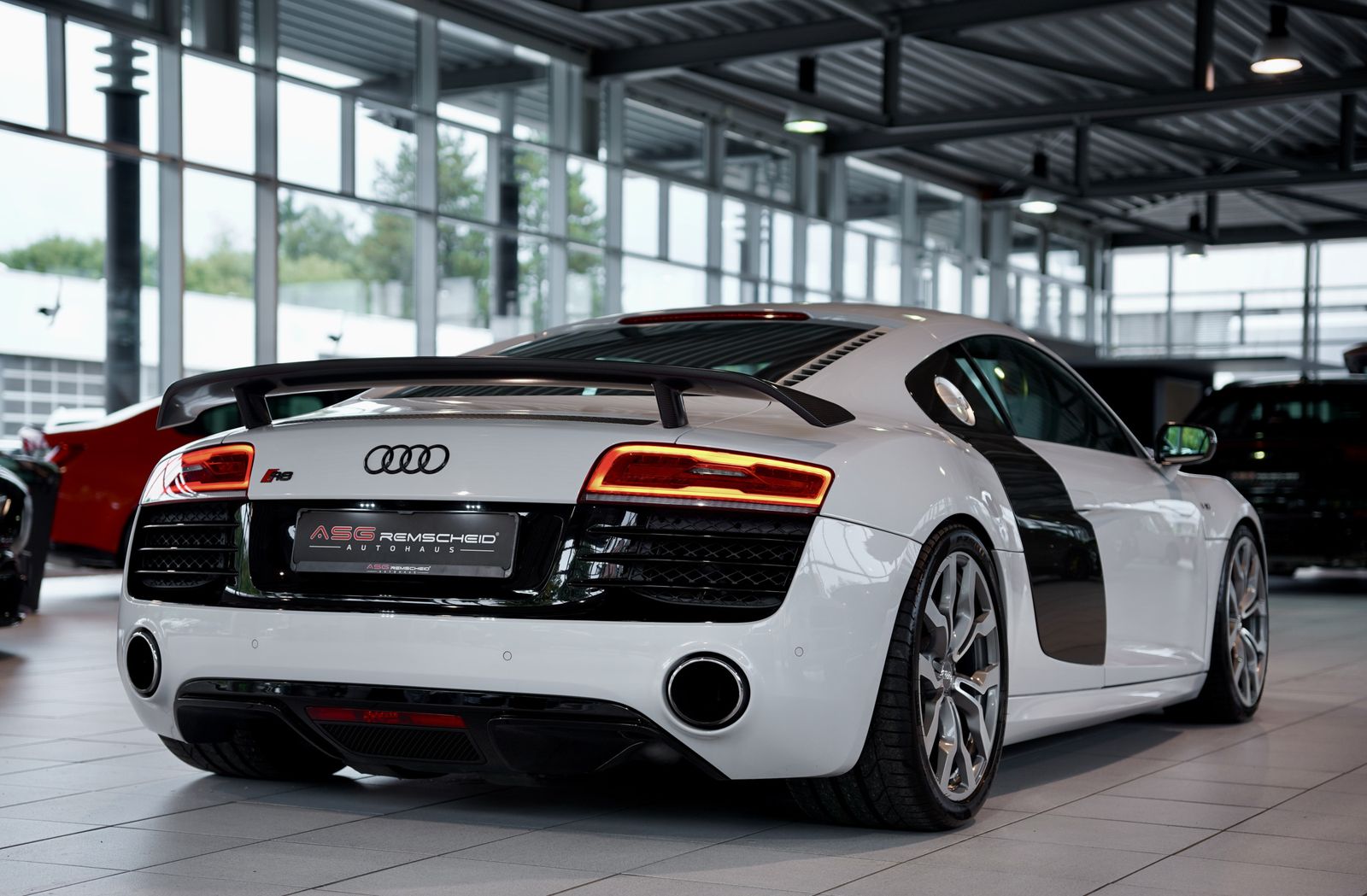 Audi R8