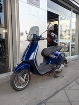 Piaggio Vespa 150 Primavera - PIAGGIO ROLLER 150
