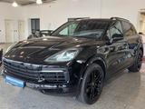 Porsche Cayenne E-Hybrid/Benzin - Porsche Gebrauchtwagen in Köln