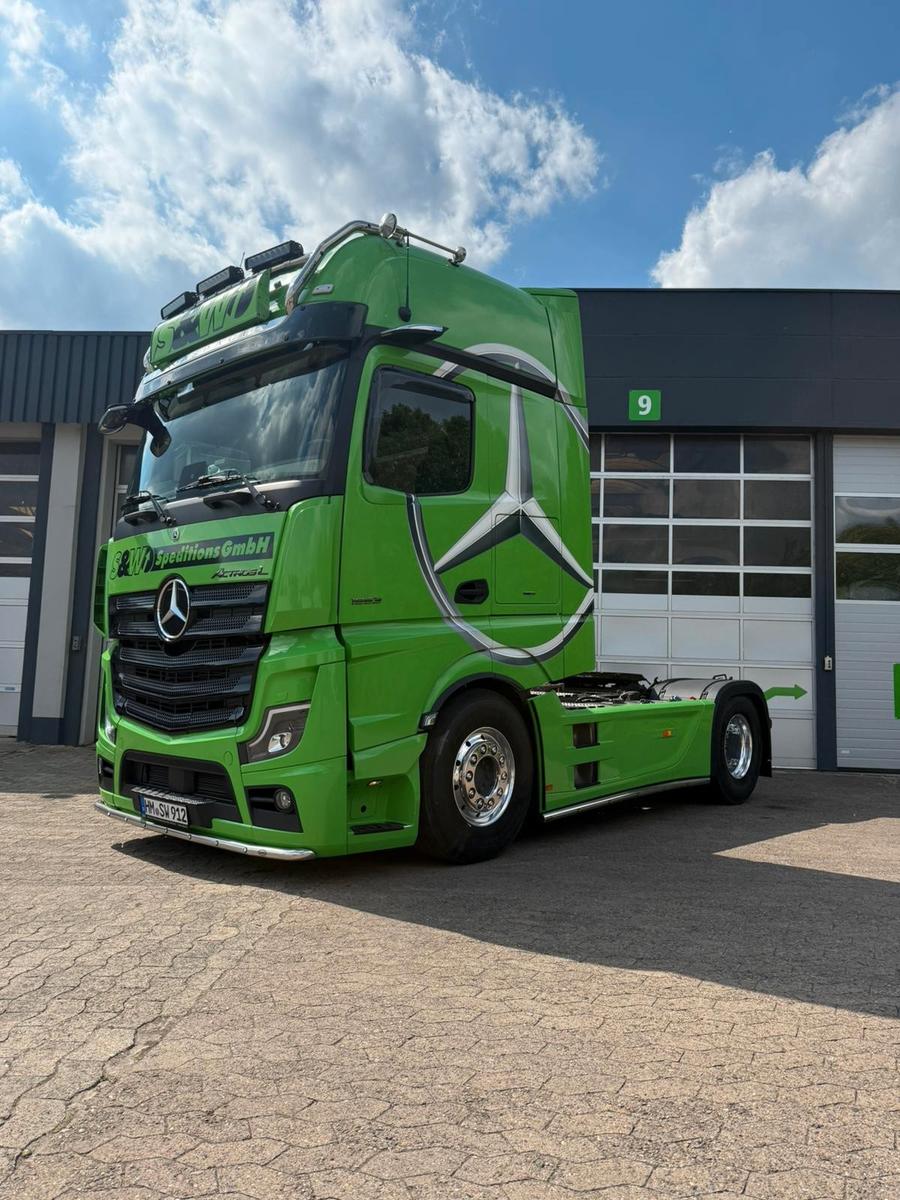 Mercedes-Benz Actros