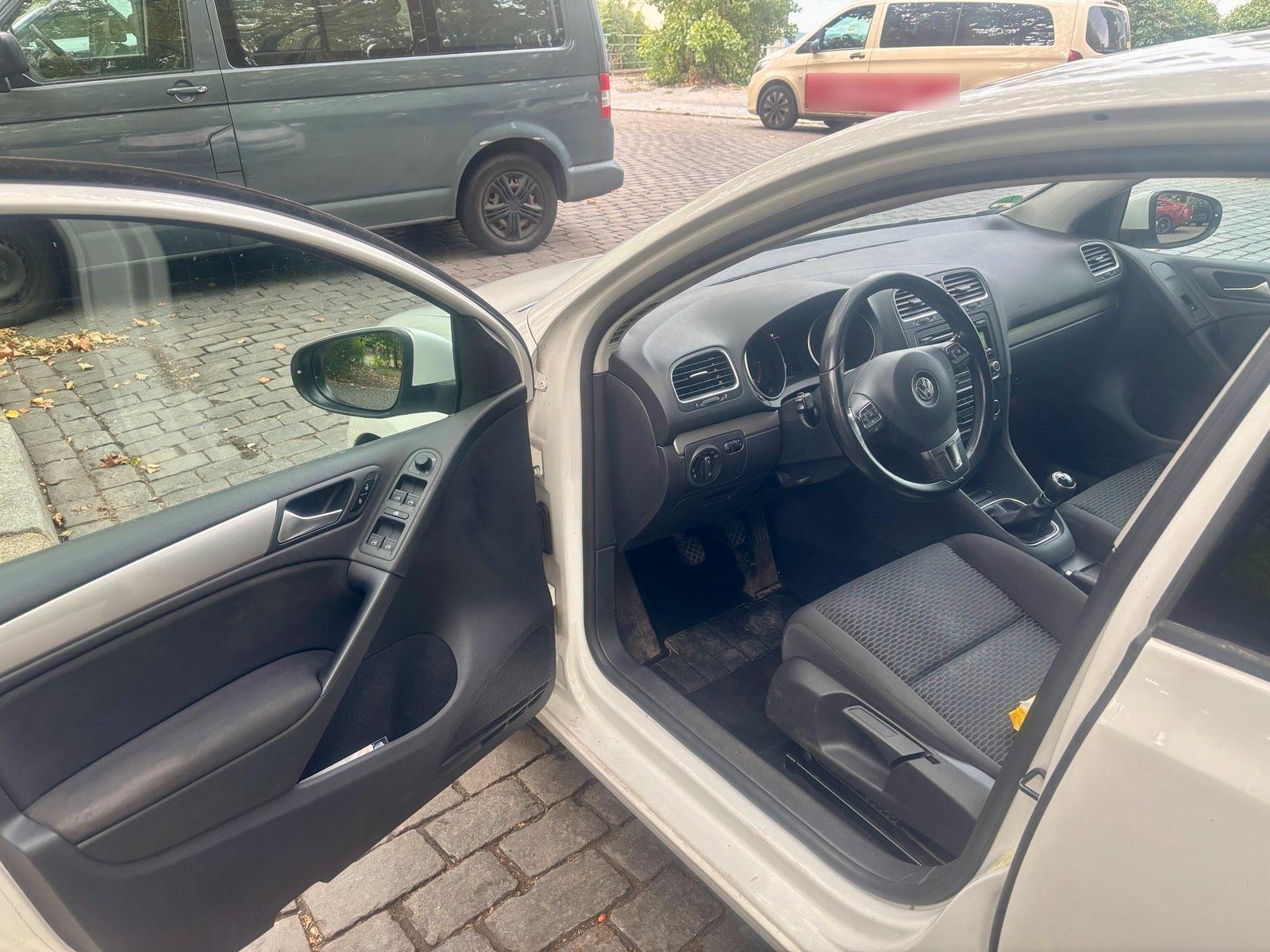 Volkswagen Golf 2012 — photo 9