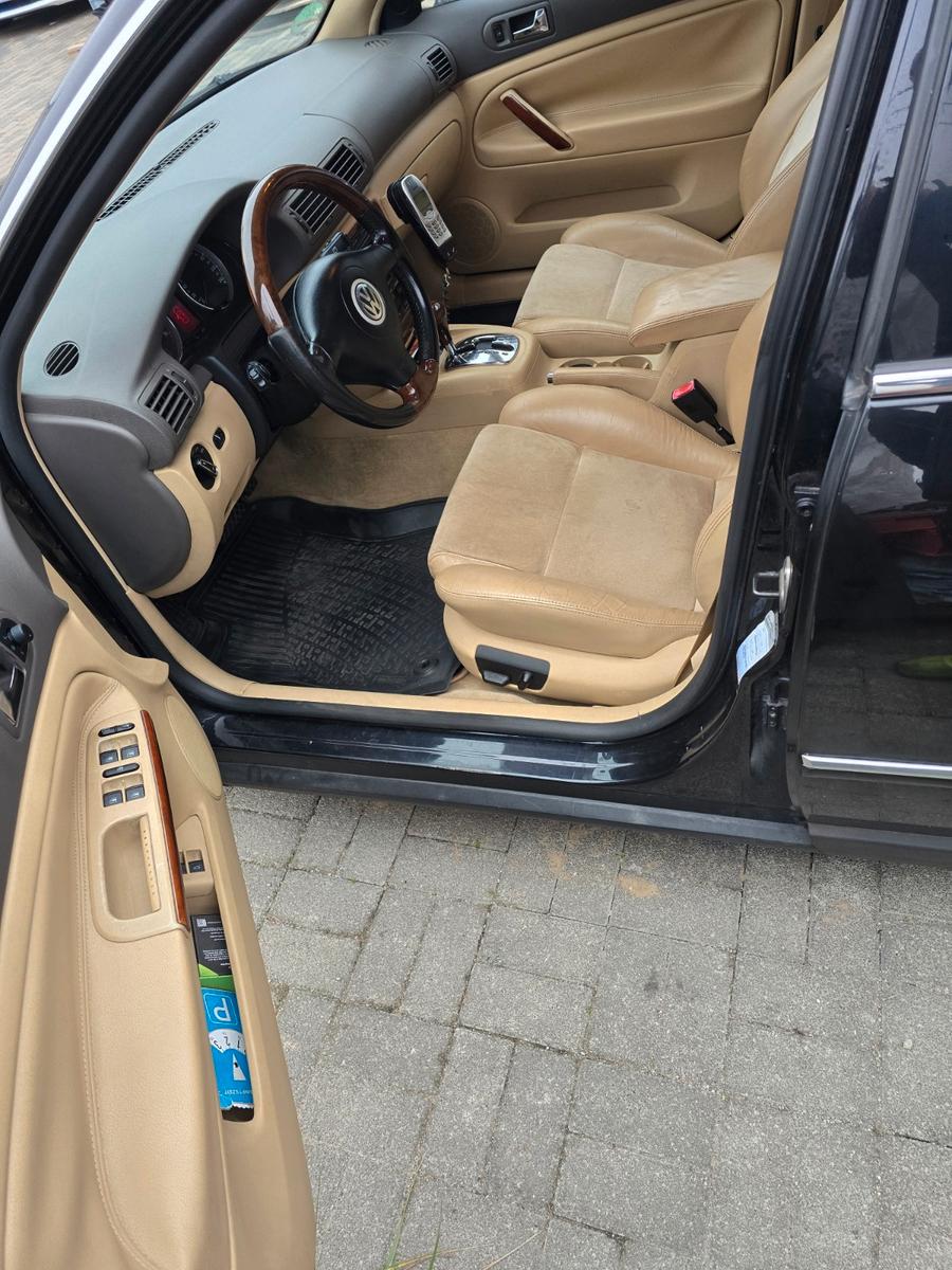 Volkswagen Passat 2004 — photo 9