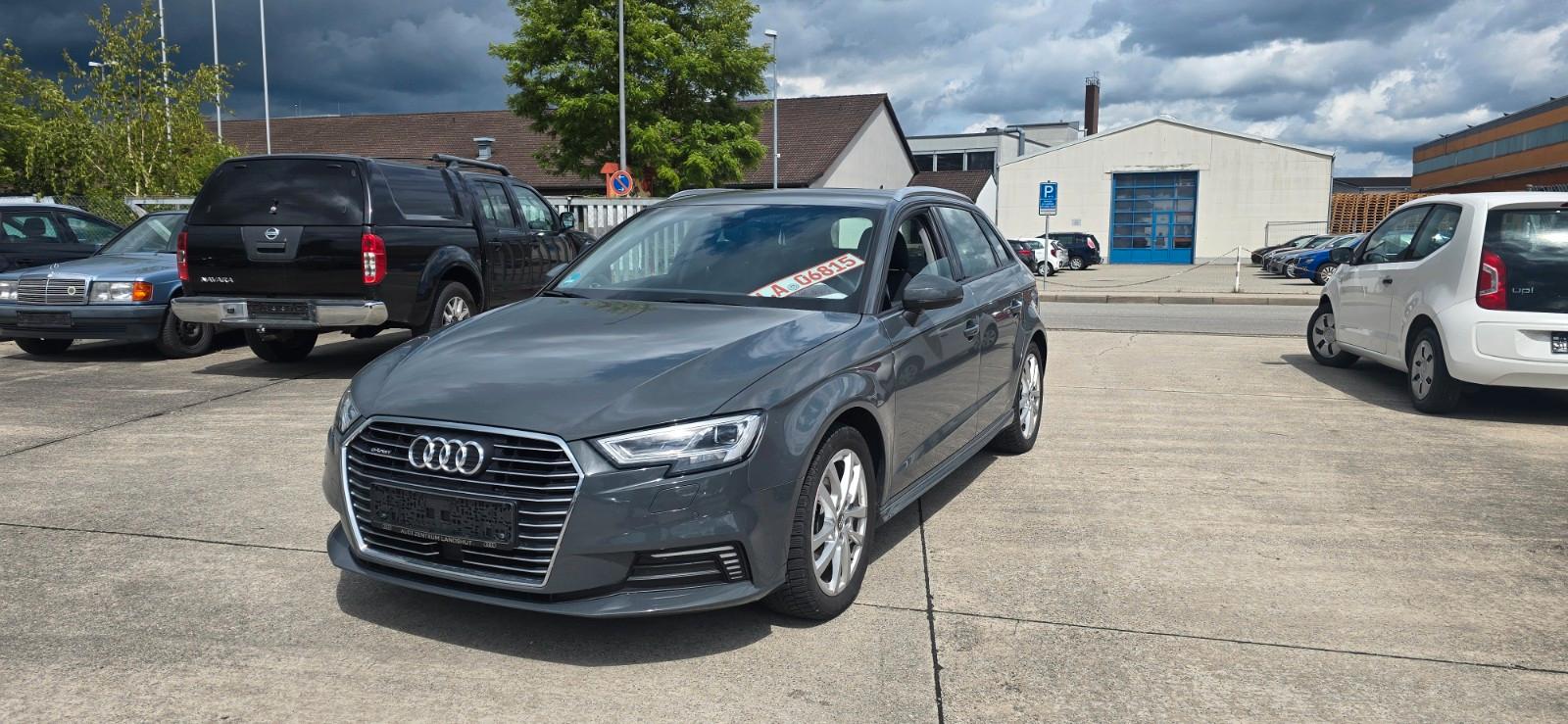 Audi A3 Sportback 40 e-tron sport Automatik.