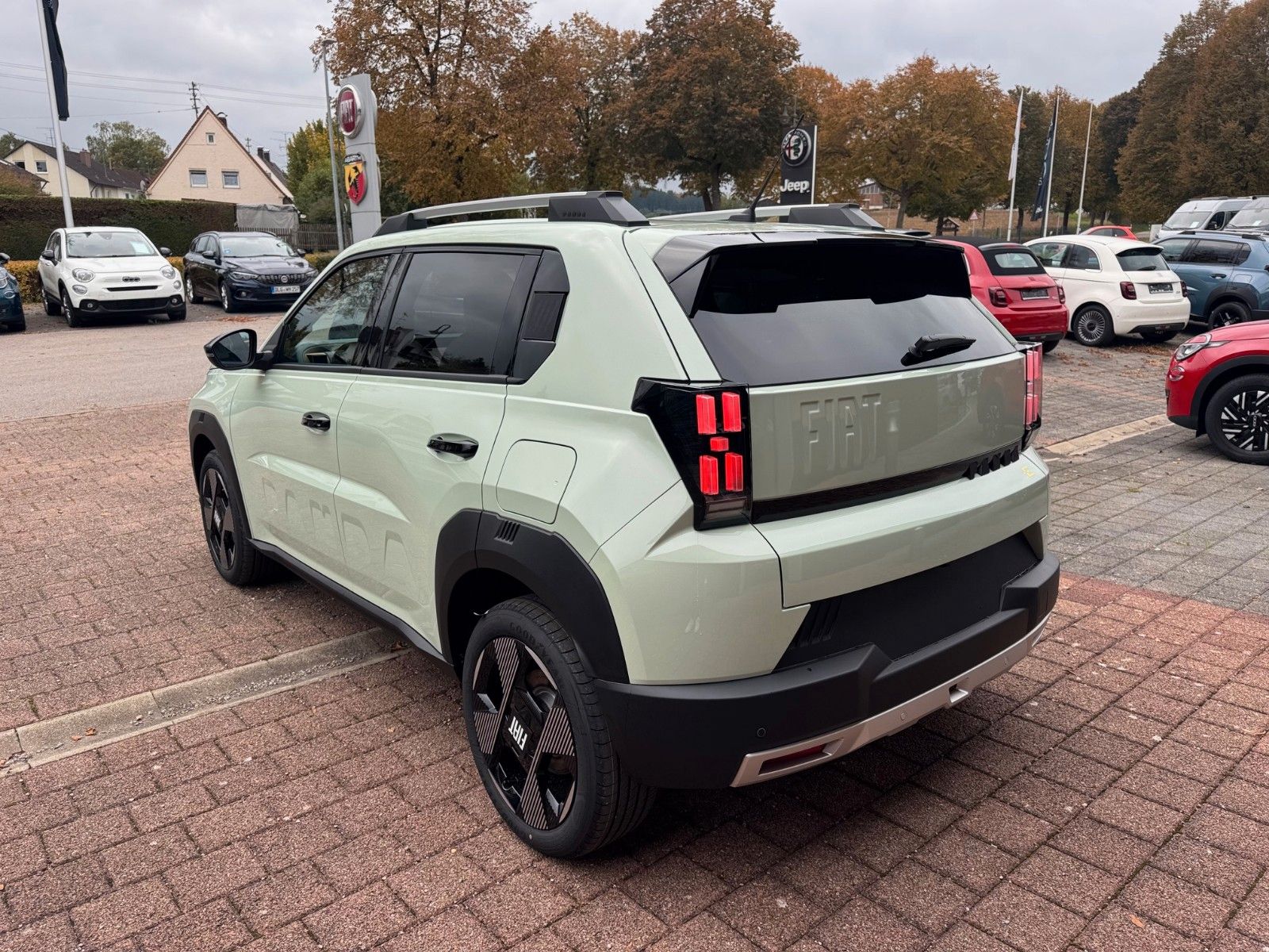 Fahrzeugabbildung Fiat Grande Panda Elektro La Prima 44 kWh Navi Kamera