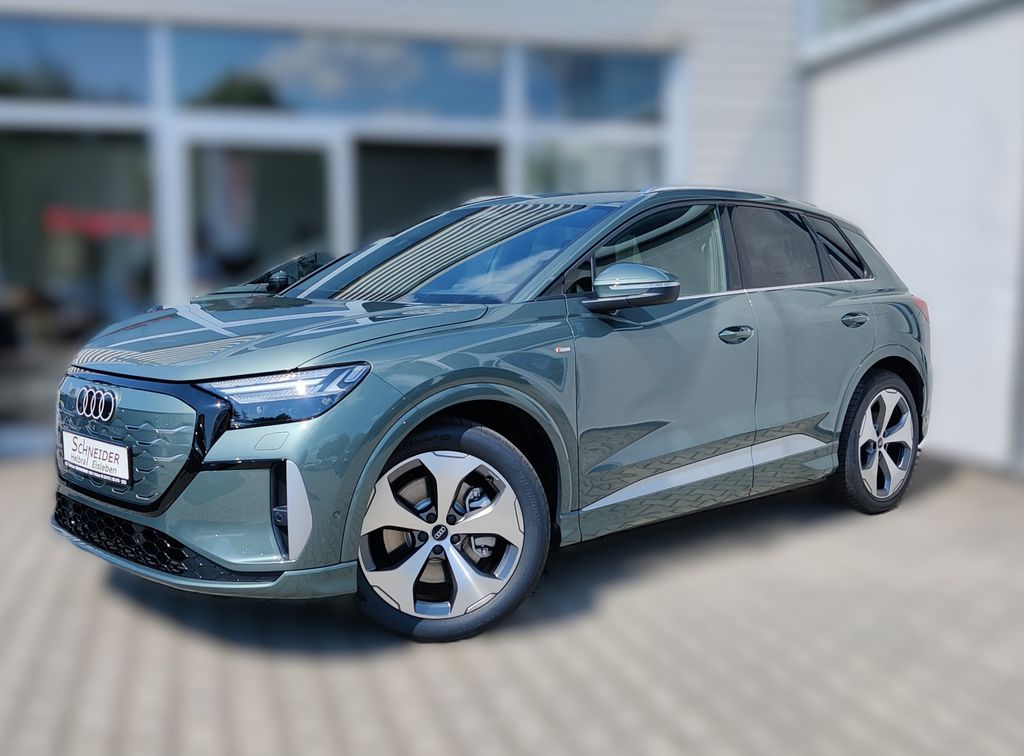 Image of Audi Q4
