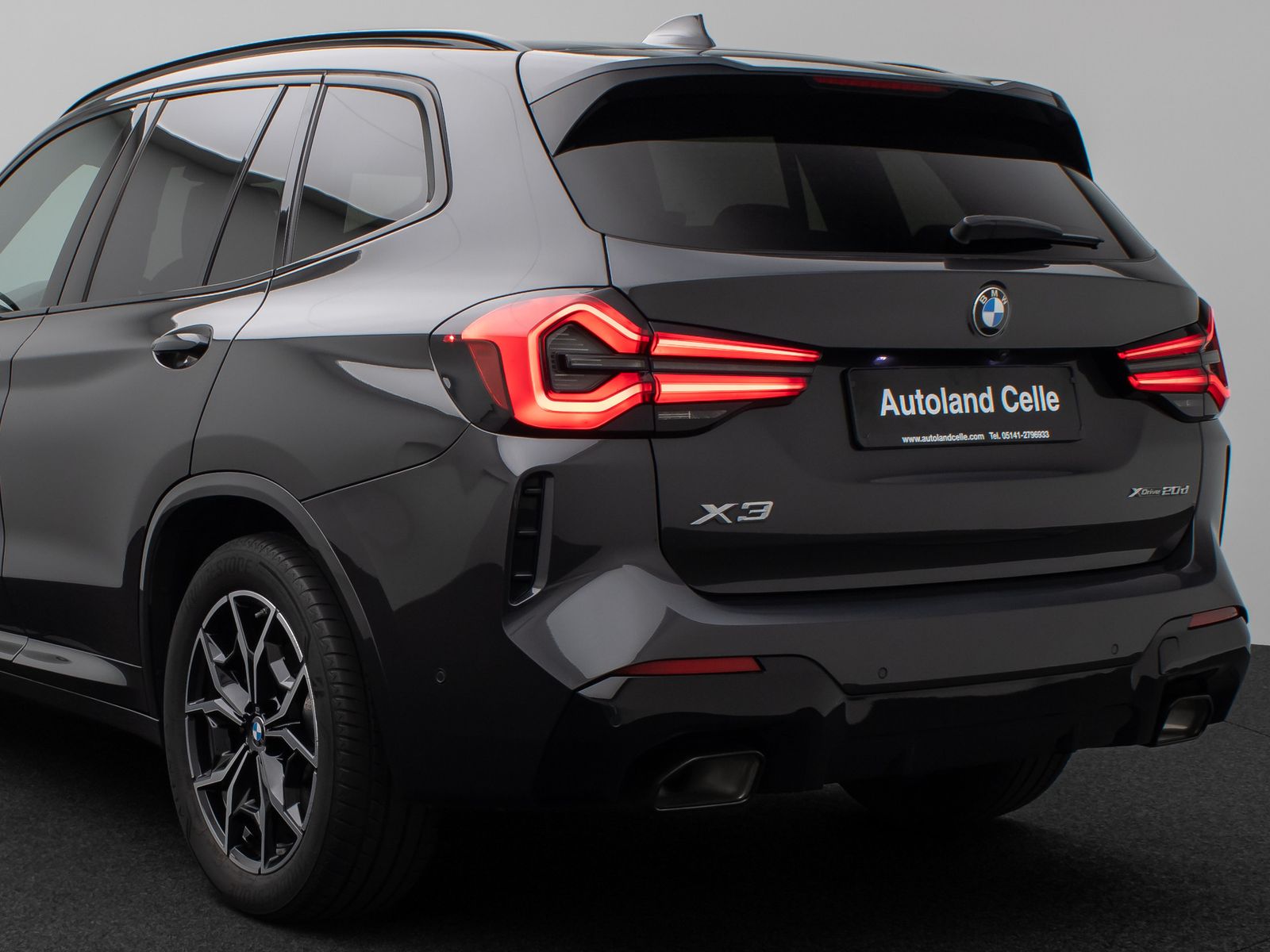 Fahrzeugabbildung BMW X3 xD20d  M Sport Kamera DAB HiFi Komfort 19Zoll