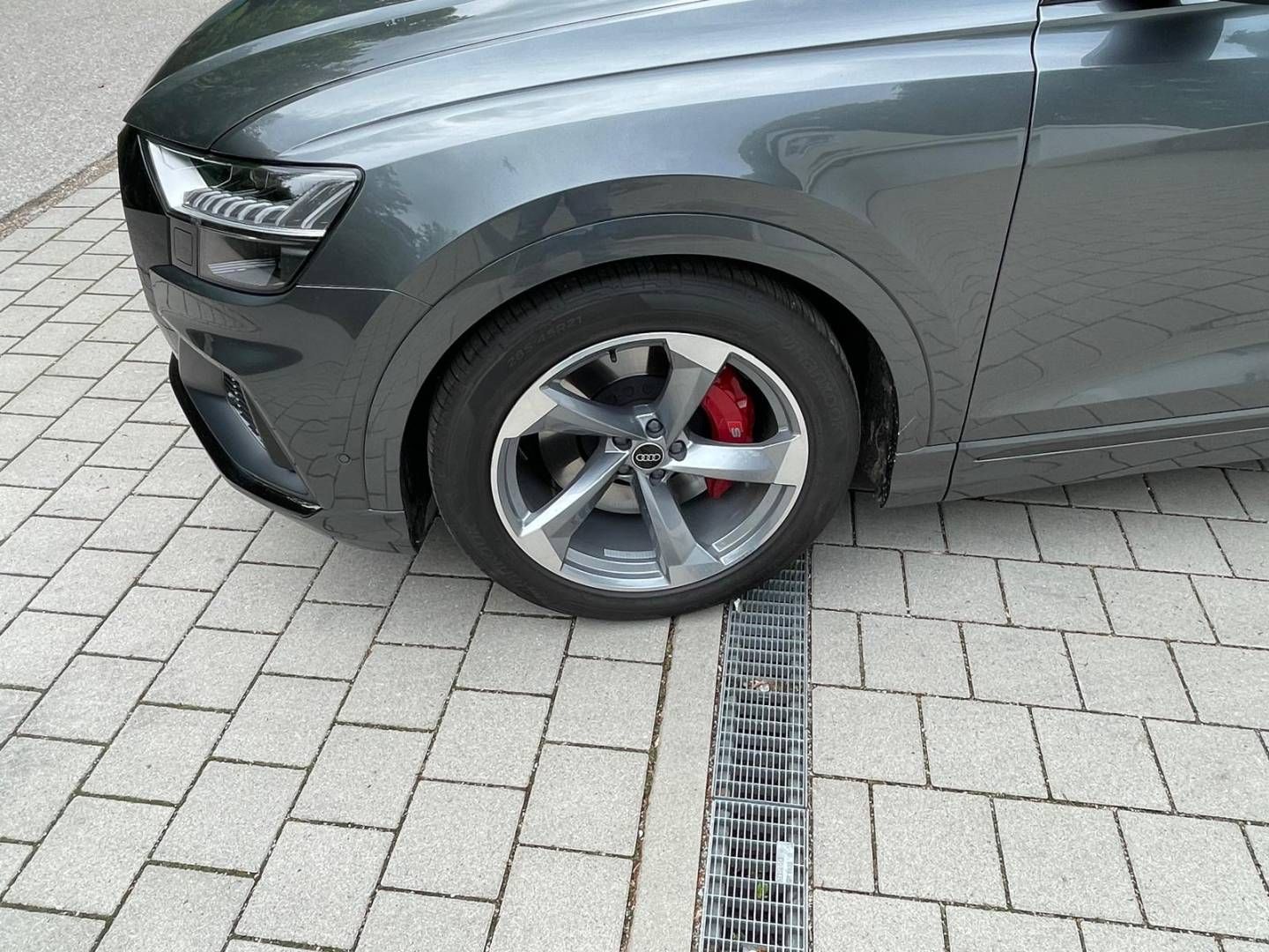 Fahrzeugabbildung Audi SQ8 AT//AHK, Standheizg.,Matrixlicht,Pano,RFK, P