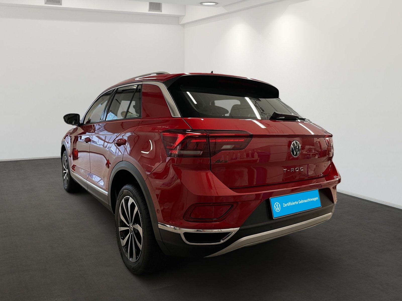 Volkswagen T-Roc 1.5 TSI Style LED KAMERA NAVI foto 5