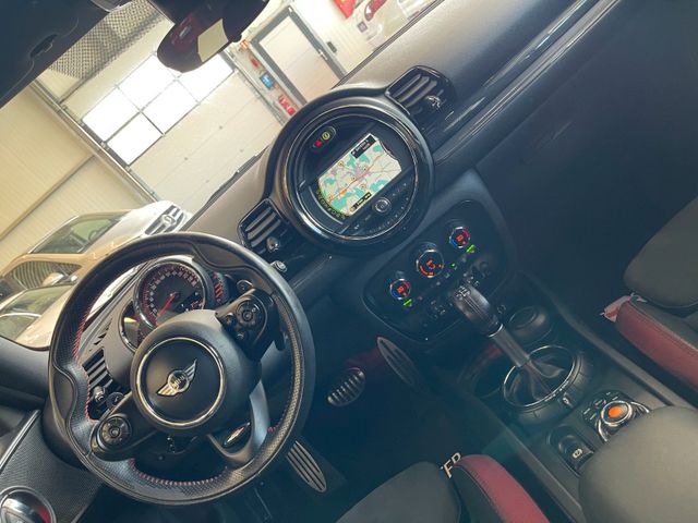 MINI John Cooper Works Clubman ALL4 Aut. *NAV*LED*SHZ