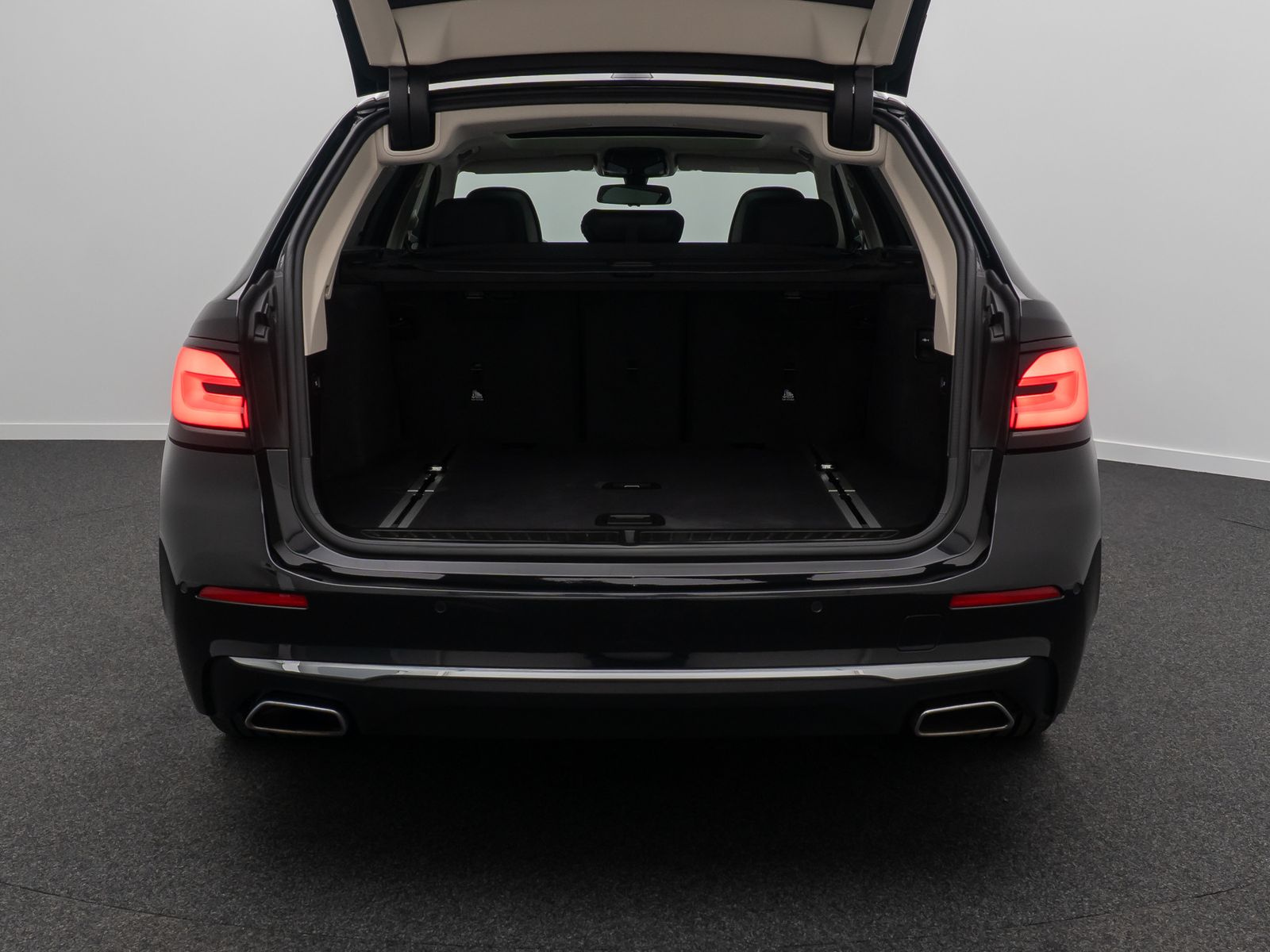 Fahrzeugabbildung BMW 540i xD Luxury Line Laser DAB Massage Kamera H/K