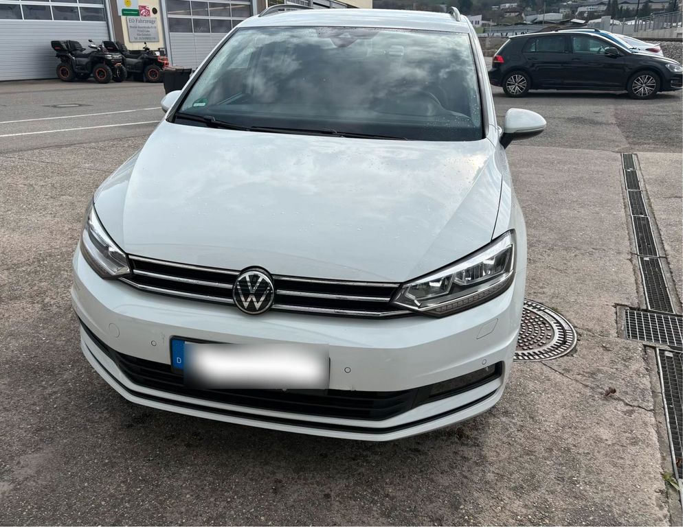 Image of Volkswagen Touran
