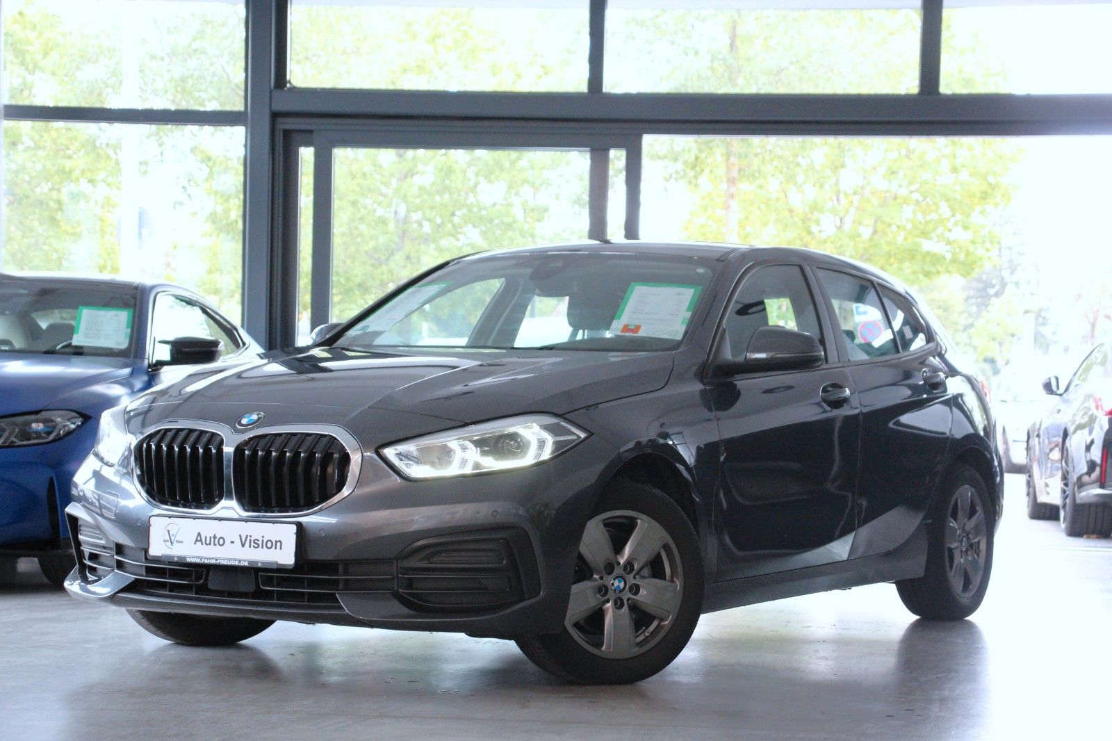 BMW 118i (F40) Advantage*LED*SHZ*AppleCP*Android*KAM