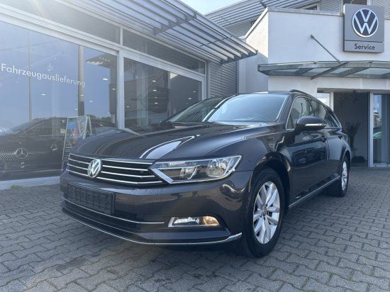 VW Passat Variant 2.0TDI DSG*NAVI*AHK*KAMERA