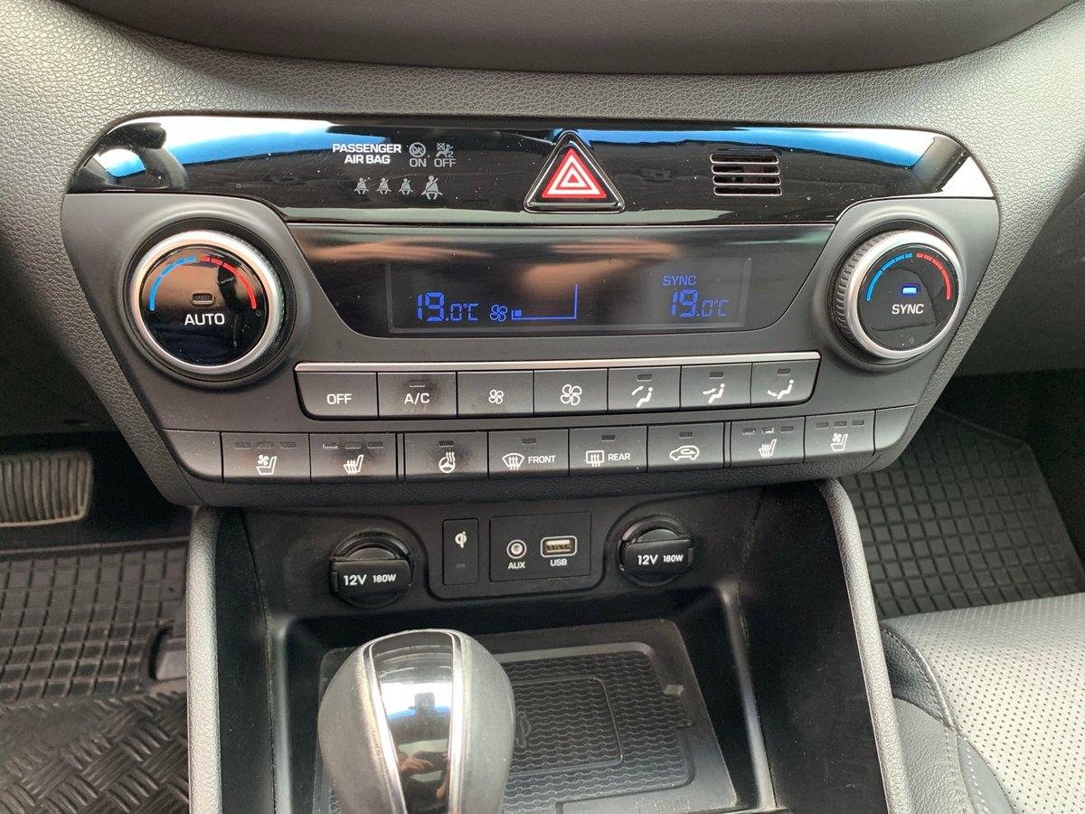 Hyundai Tucson 1.6 T-GDI 4WD 25 JAHRE EDITION PANO+NAVI