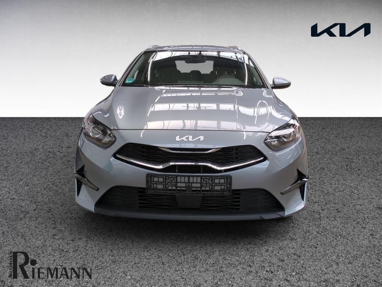 Kia Ceed Sportswagon 1.5 T-GDI DCT Vision + Komfort-
