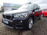 BMW X1 xDrive 20 i Advantage *LED*PANO*AHK* - BMW X1 in Chemnitz