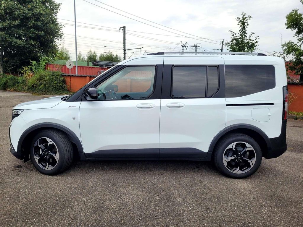 Ford Tourneo Courier — fotografia 2