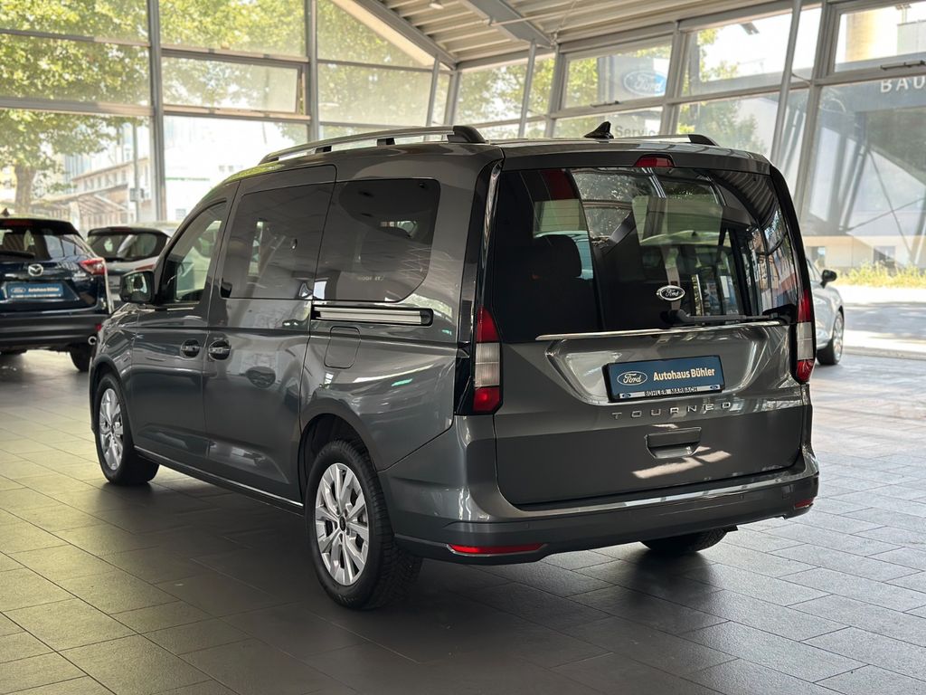 Ford Grand Tourneo — fotografia 3