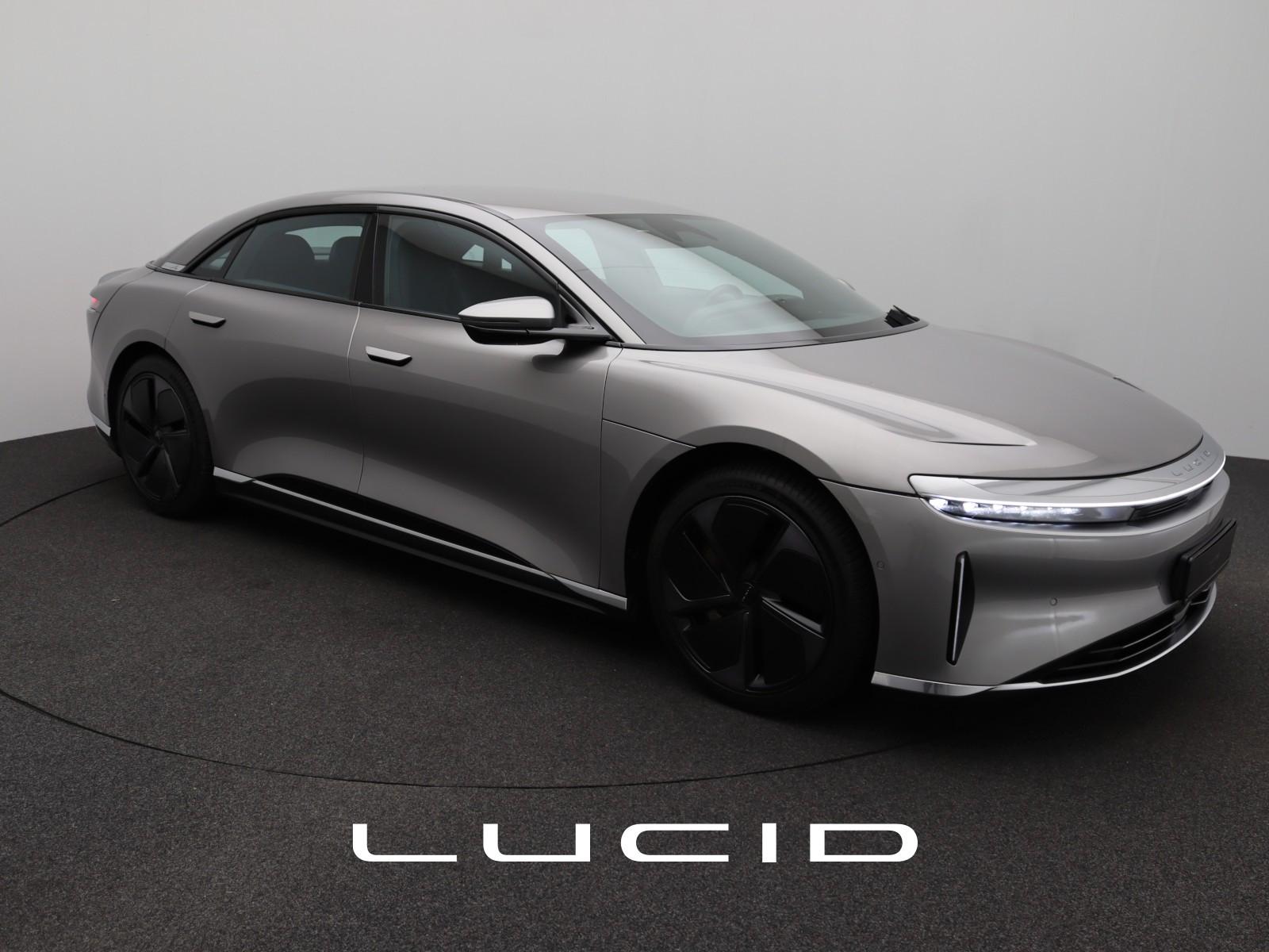Lucid Air Pure AWD