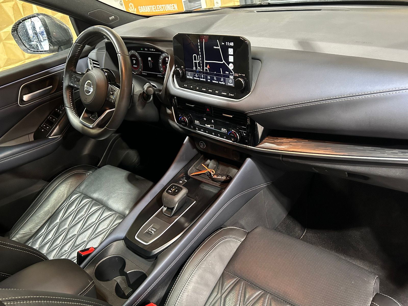 Fahrzeugabbildung Nissan Qashqai Tekna/PANO/360°/APPLE/BOSE/HEAD-UP/SHZ