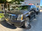 Cadillac Escalade Sport Luxury 6.0 HYBRID - Cadillac mit Hybrid-Antrieb