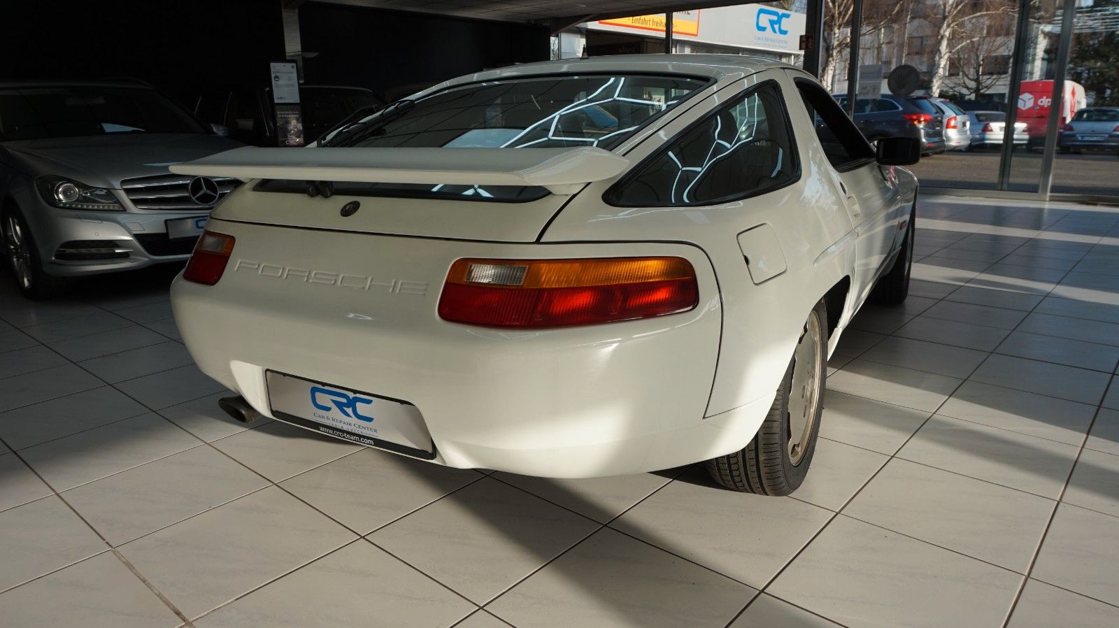 Fahrzeugabbildung Porsche 928 S4 Zahnriemen neu ex Brun Racing Schweiz