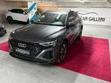 Audi Q8 Sportback e-tron 50 quattro S line - Audi Q8 Sportback-S-line