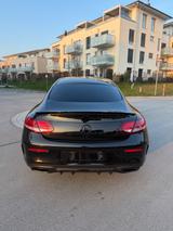 Mercedes-Benz C 200 4MATIC Autom. - - Cars in München: Sportwagen