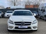 Mercedes-Benz CLS 500 AMG V8 Bi-Xenon/Kamera - Mercedes-Benz CLS 500 mit Benzin-Antrieb: Coupe, Automatik