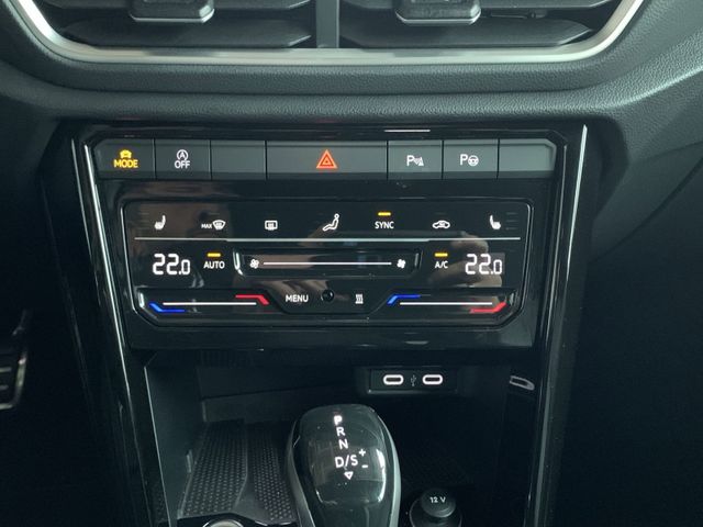 T-Roc Cabriolet 1.5 TSI DSG R LINE +LED+AHK+ACC+