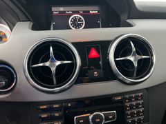 MERCEDES-BENZ GLK 220 CDI / 4x4 / NUR 74.tKM / GARANTIE / AHK MERCEDES-BENZ GLK 220 CDI / 4x4 / NUR 74.tKM / GARANTIE / AHK