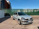 Renault Clio 2 AUTOMATIK SCHCKHEFT!!! - gebrauchte Renault Clio aus dem Jahr 2002