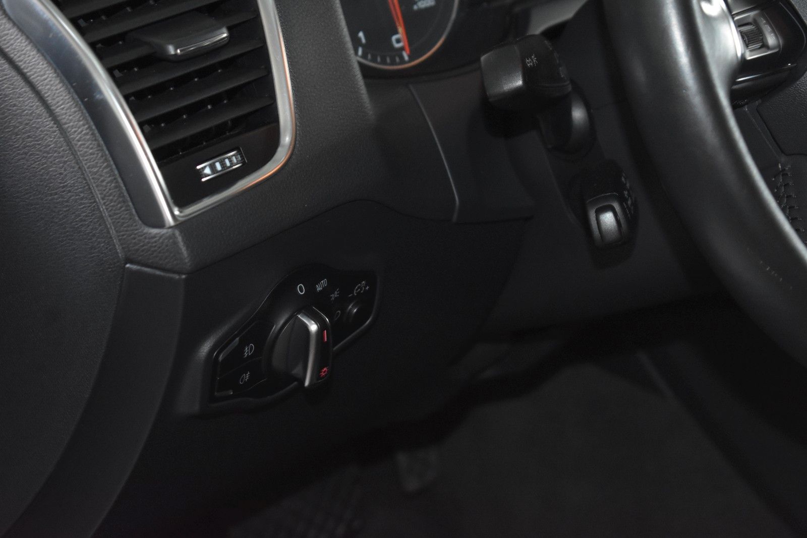 Fahrzeugabbildung Audi Q5 2.0 TFSI tiptronic quattro Panorama Leder AHK