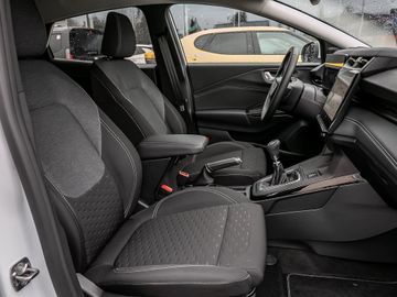 Ford Puma Mild-Hybrid Titanium Digitales Cockpit LED